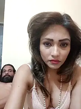 zoyarathore online show from December 18, 2025, 4:35 pm