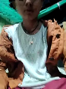 Porna19 online show from December 5, 2025, 11:52 am