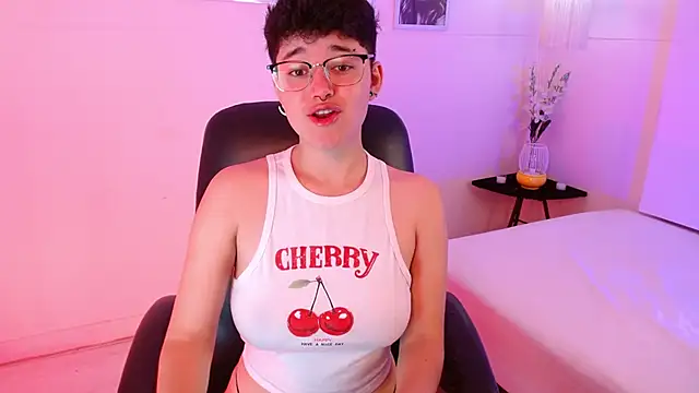 jeroharper online show from October 10, 2025, 2:49 pm