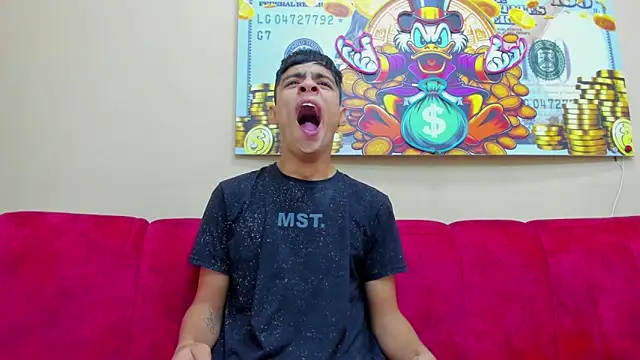 Brownie Lovers online show from December 3, 2025, 11:52 am