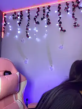 Lia  1 online show from January 18, 2026, 10:57 pm