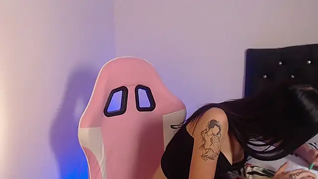 Lia  1 online show from February 27, 2026, 2:06 pm