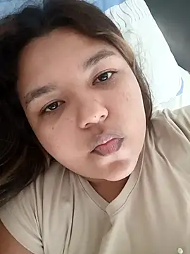 Luzky online show from November 17, 2025, 7:30 pm