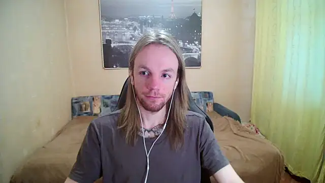 Snapshot of AdamDickens chatting on April 29, 2026, 2:04 am AdamDickens online show from April 29, 2026, 2:04 am