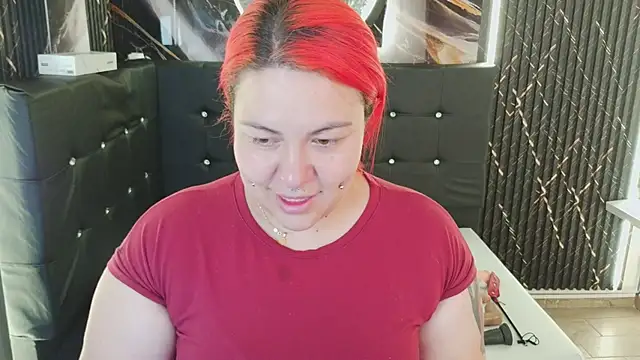 Witch Scarlet online show from April 22, 2026, 12:57 am