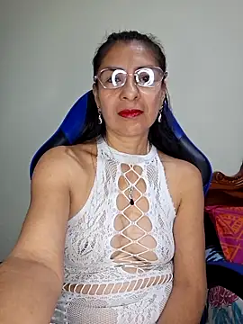 Natasha 50 online show from March 5, 2026, 5:20 pm