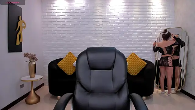 IbizaJacobs online show from December 18, 2025, 12:11 pm