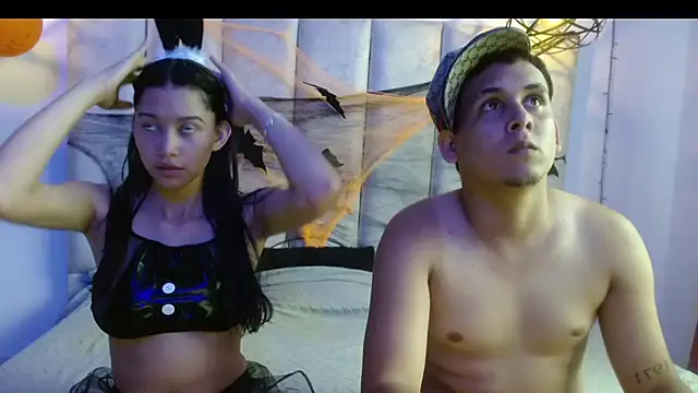 Snapshot of owenandrosecs chatting on October 28, 2025, 8:55 pm owenandrosecs online show from October 28, 2025, 8:55 pm