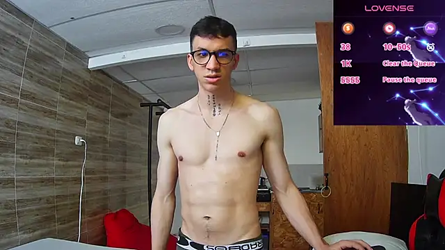 angelicious  online show from November 9, 2025, 6:17 pm