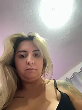sophiemonroevip online show from May 11, 2026, 12:11 pm