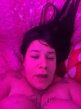 Snapshot of valen1891 chatting on November 4, 2025, 3:55 pm valen1891 online show from November 4, 2025, 3:55 pm