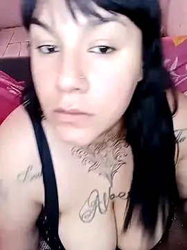 Snapshot of valen1891 chatting on November 24, 2025, 1:33 pm valen1891 online show from November 24, 2025, 1:33 pm