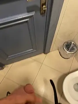 Salih0634 online show from April 18, 2026, 12:20 pm