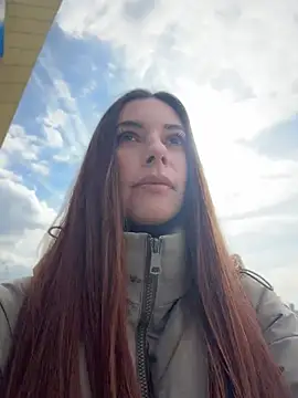 Snapshot of Amelie_Crosby chatting on May 31, 2026, 1:51 pm Amelie Crosby online show from May 31, 2026, 1:51 pm