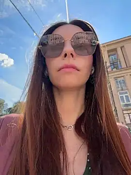 Snapshot of Amelie_Crosby chatting on June 5, 2026, 1:28 pm Amelie Crosby online show from June 5, 2026, 1:28 pm