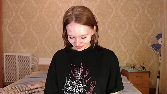 Kitkaat00 online show from April 21, 2026, 12:44 pm