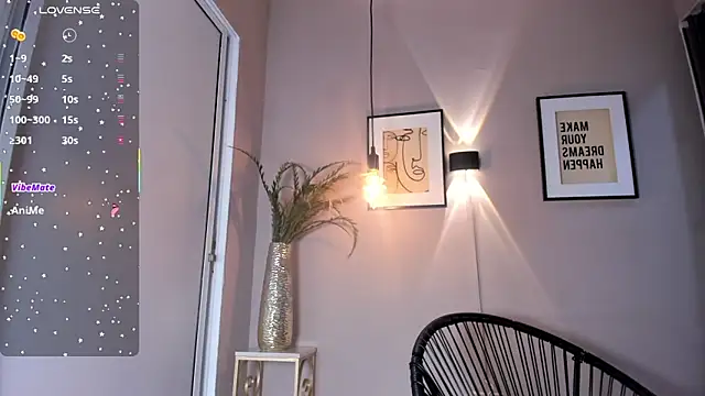 dulce fiore07 online show from October 26, 2025, 12:33 pm