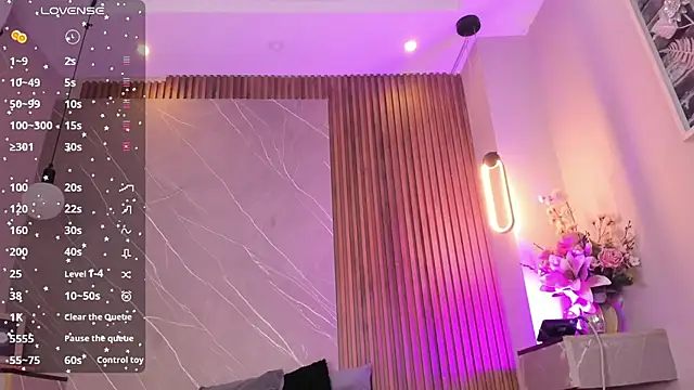 dulce fiore07 online show from November 27, 2025, 7:38 pm