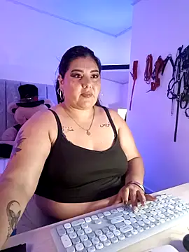 AndreaKinky online show from November 22, 2025, 8:24 am