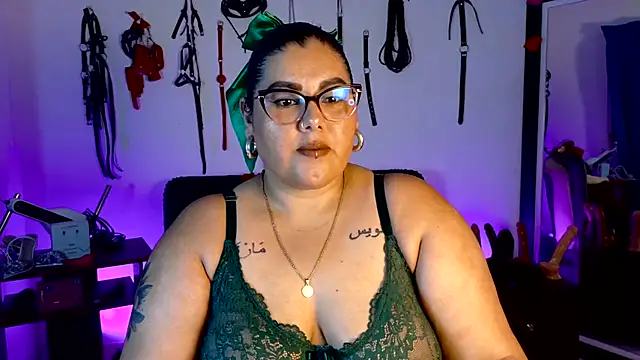 AndreaKinky online show from July 19, 2026, 8:56 pm