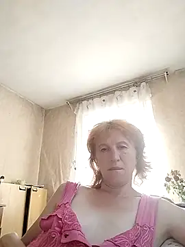 Flower2931 online show from June 29, 2026, 2:06 pm