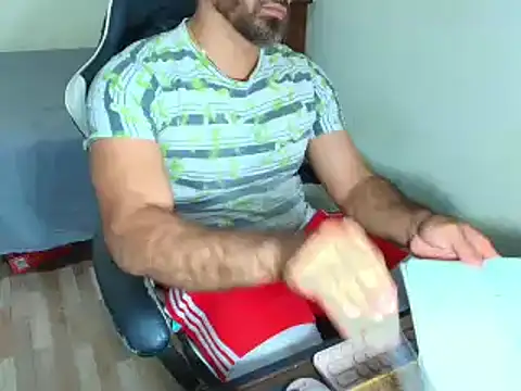 max love255 online show from February 18, 2026, 12:06 am