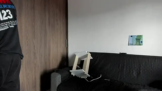 natevillage online show from April 21, 2026, 9:06 pm