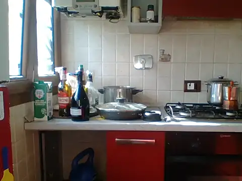 KalendaXL online show from October 27, 2025, 12:20 pm