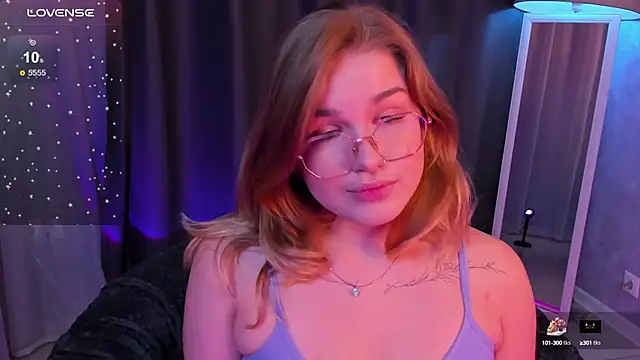 SophieMurrr online show from September 12, 2025, 3:12 pm