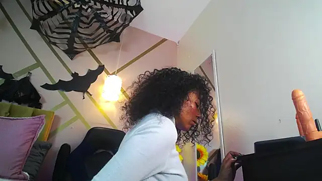 brendaliive online show from October 9, 2025, 7:45 pm