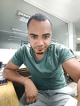 SanChacal5694 online show from November 28, 2025, 11:07 pm