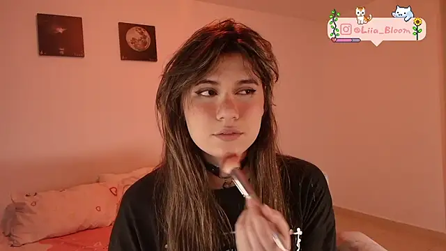 Liia-Bloom online show from September 14, 2025, 3:16 am