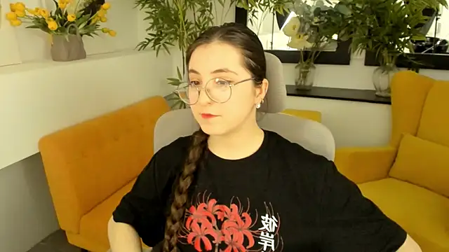 VirtuallVoyant online show from November 7, 2025, 4:56 am