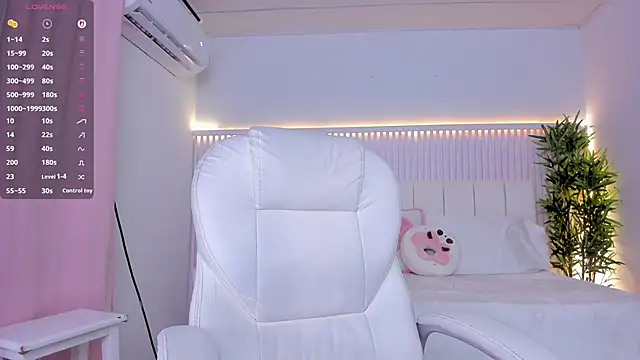 Alissa piee online show from March 19, 2026, 12:14 am