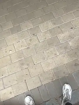 Snapshot of kamo012000 chatting on November 14, 2025, 9:52 am kamo012000 online show from November 14, 2025, 9:52 am