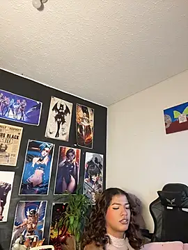 cam11 07 online show from April 16, 2026, 1:50 am