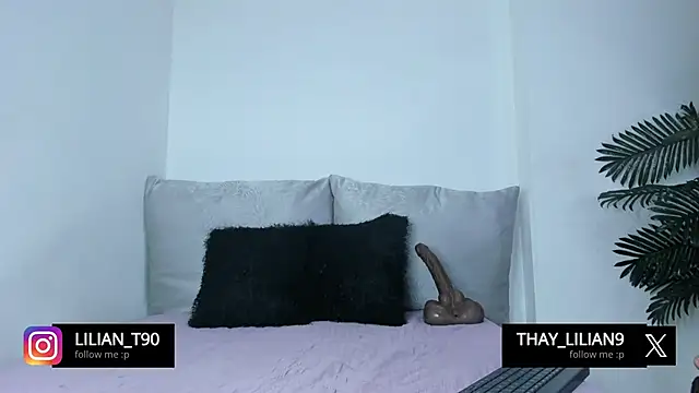 Lilygomezz online show from October 3, 2025, 9:39 am