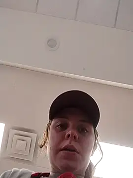 ryder393 online show from December 4, 2025, 8:06 pm