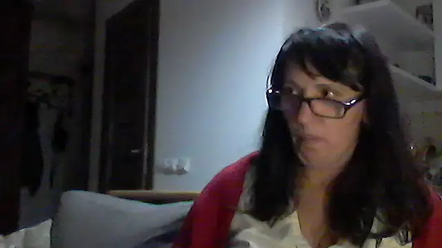 Elena48324 online show from November 28, 2025, 8:22 pm