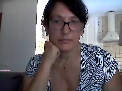 Snapshot of Elena48324 chatting on August 2, 2026, 8:57 am Elena48324 online show from August 2, 2026, 8:57 am