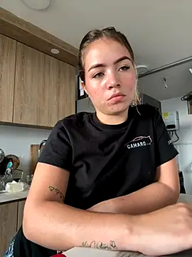  Tiffany1 online show from September 27, 2025, 7:08 pm