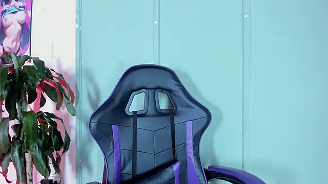 Zafiro  Brown online show from September 27, 2025, 12:21 pm