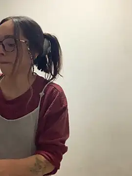 Dafne Mel online show from September 23, 2025, 12:02 am