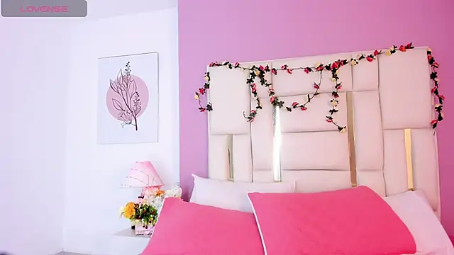 Silvana-Castro online show from September 18, 2025, 11:12 am