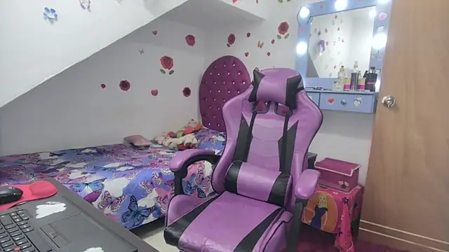 soffy rosses online show from October 18, 2025, 1:52 am