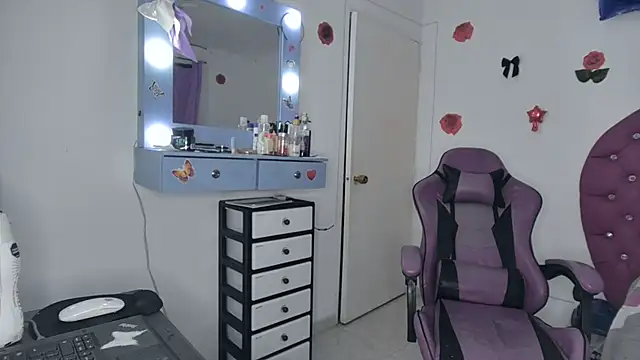 soffy rosses online show from July 20, 2026, 1:53 am