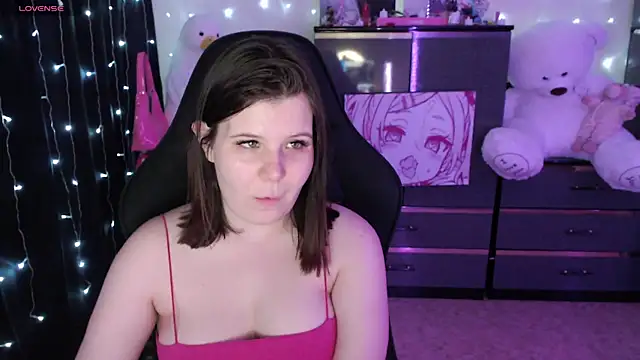 AmyVibess online show from December 2, 2025, 8:48 pm