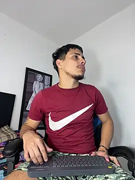 Luke Stone online show from April 21, 2026, 8:44 pm