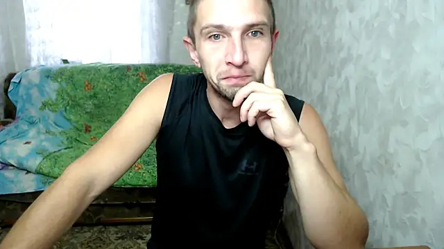 Snapshot of Alexilon chatting on July 24, 2026, 7:39 am Alexilon online show from July 24, 2026, 7:39 am