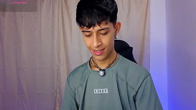 Danny cute 05 online show from March 31, 2026, 1:29 am